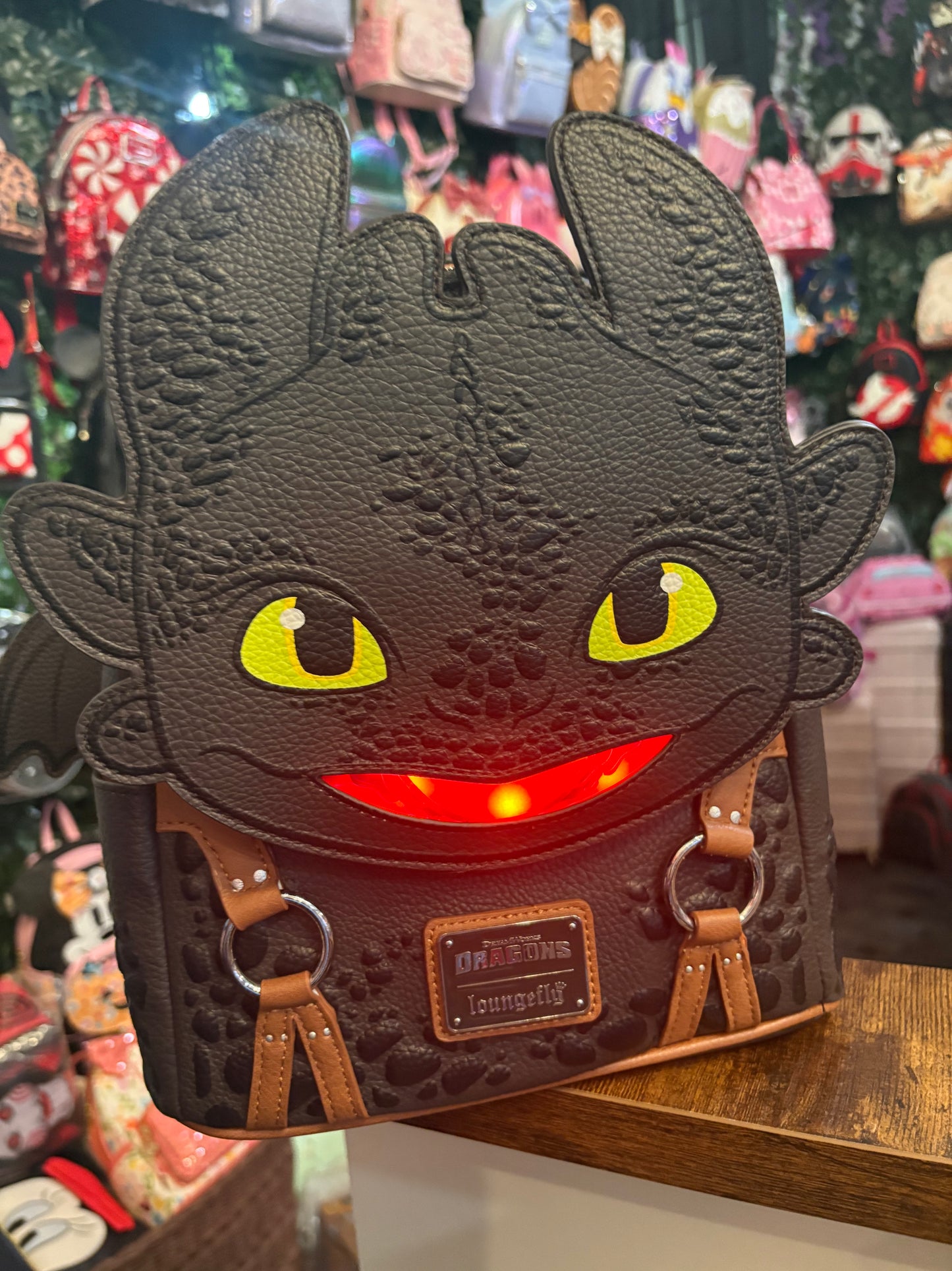 Loungefly Books A Million How to Train Your Dragon Toothless lights Up movable parts