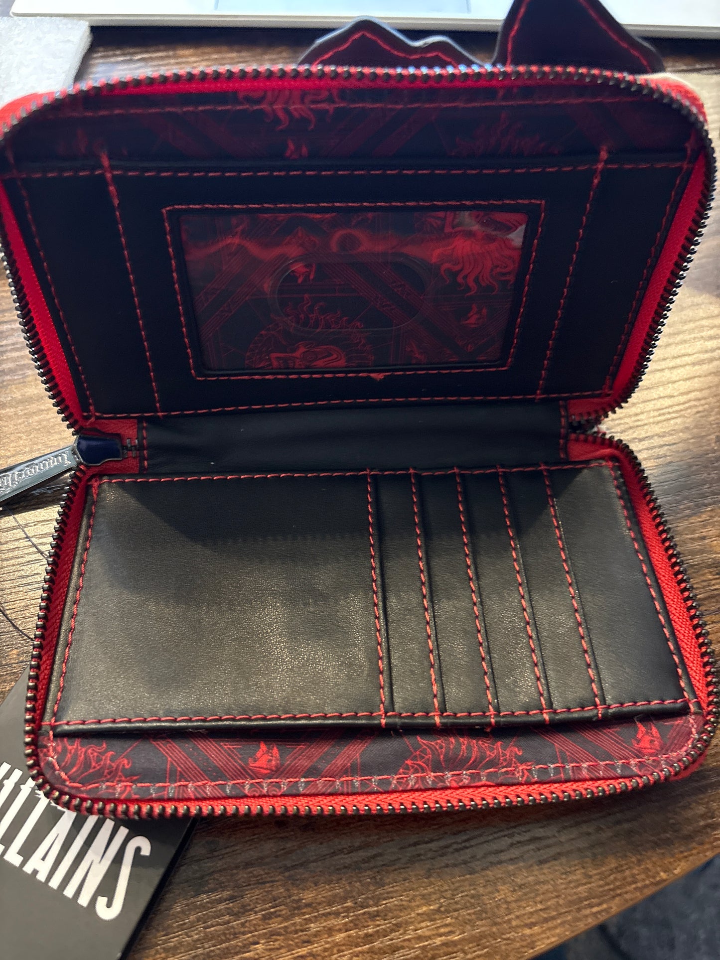 Loungefly Disney 101 Dalmatians Villains Scene Cruella Zip around wallet