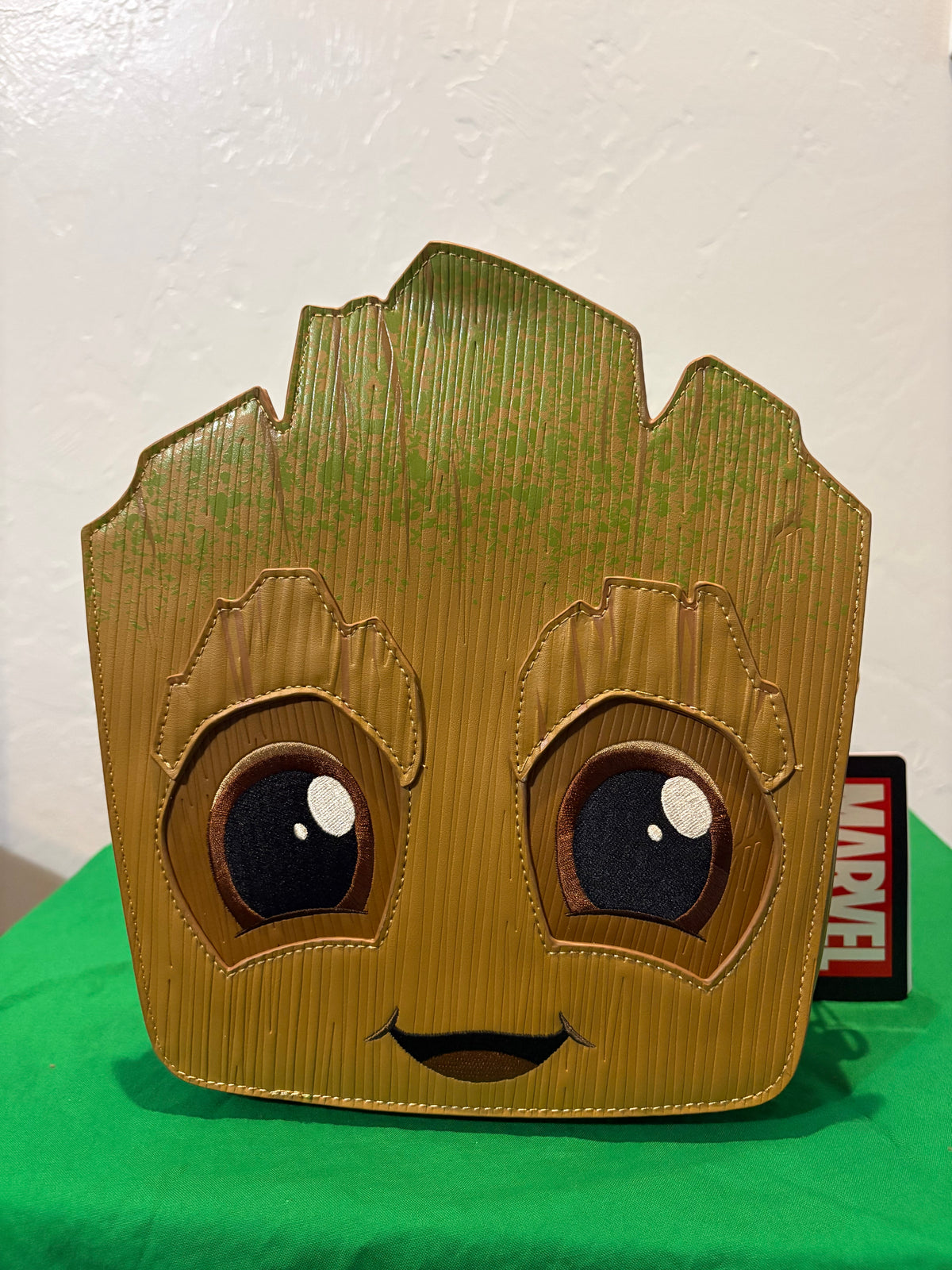 Loungefly Marvel Guardians of the Galaxy Groot Crossbody