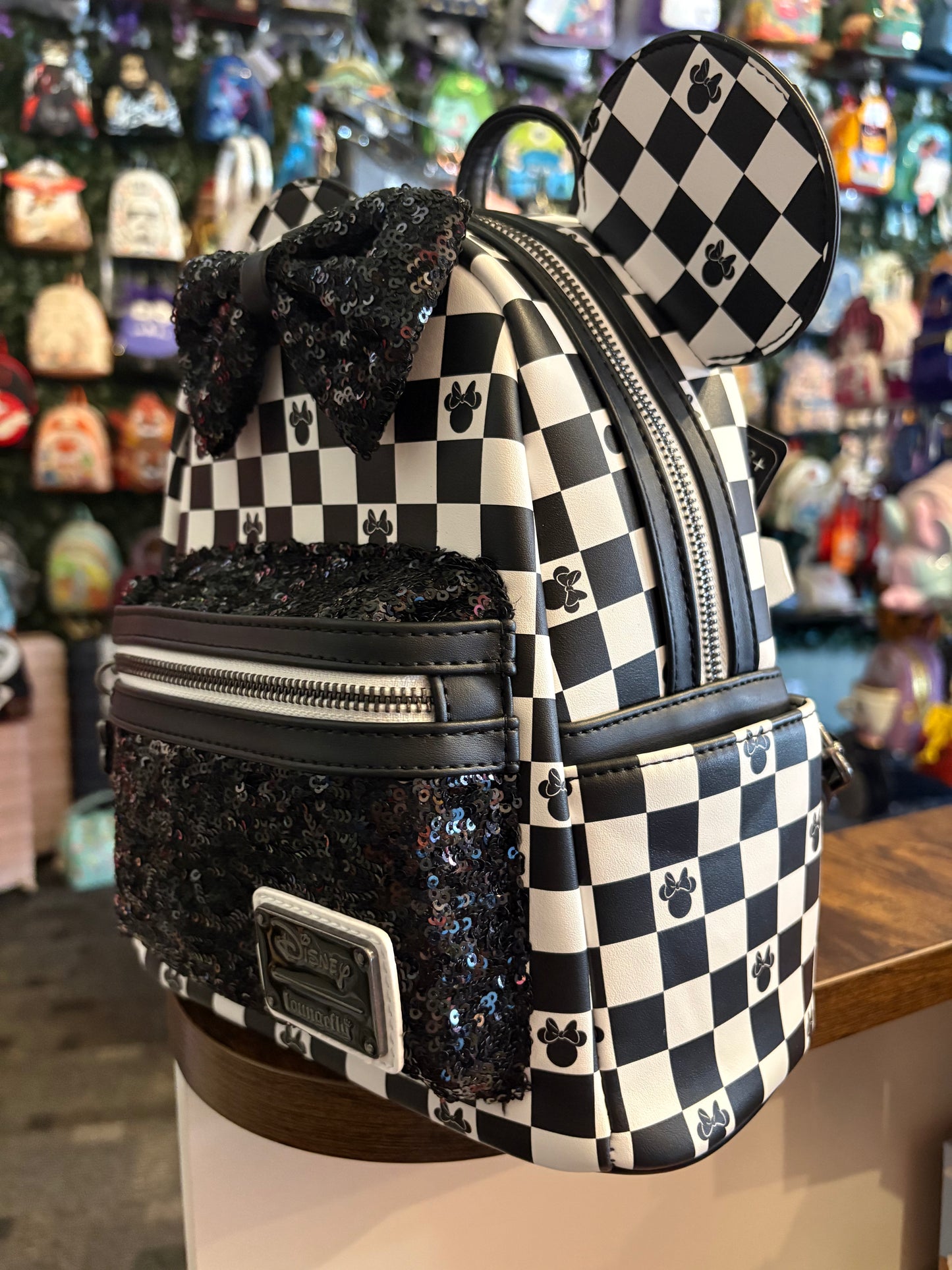 Loungefly Minnie Mouse Black and White Checker board w/black sequins AOP 2024