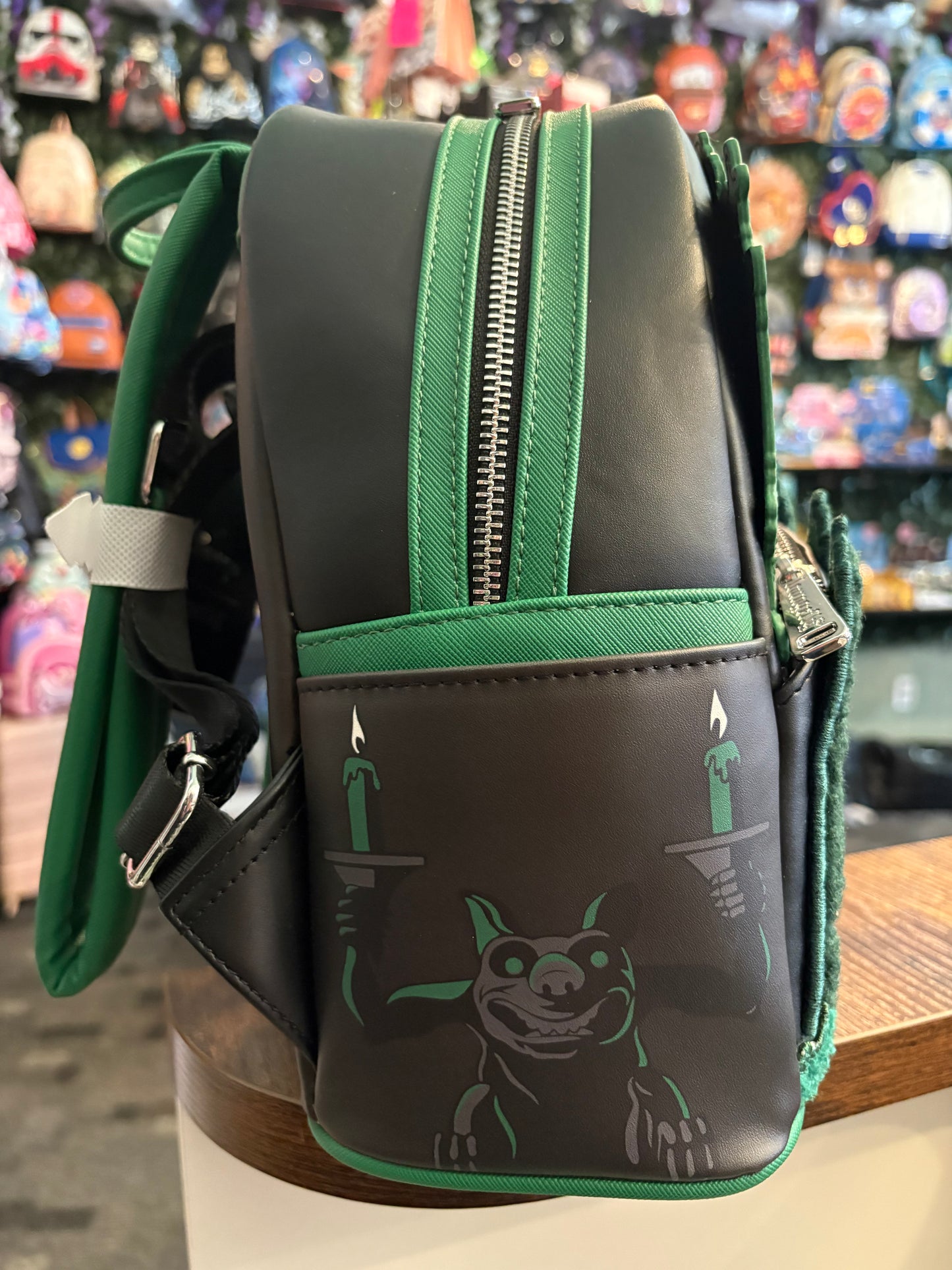 Loungefly Haunted Mansion Busts mini Backpack Glows in the Dark