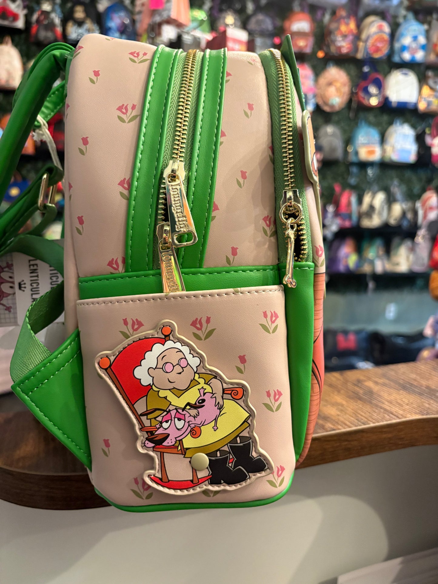Loungefly Courage the Cowardly Dog Lenticular mini Backpack