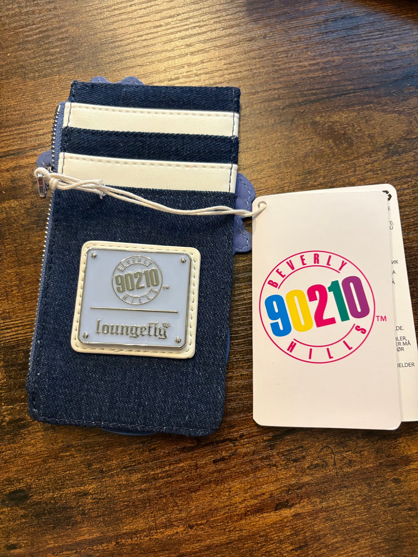 Loungefly Paramount 90210 Large Card holder