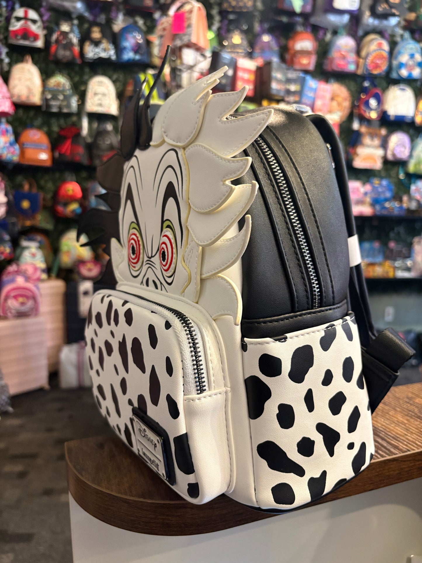 Loungefly Disney Villains Cruella De Vil Spots Cosplay mini Backpack